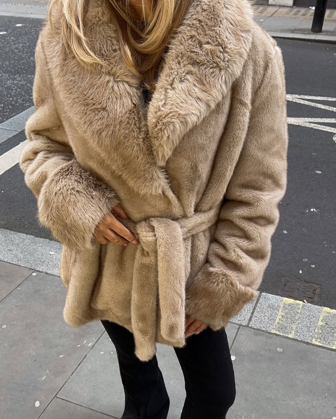 Livvy | Plush Coat